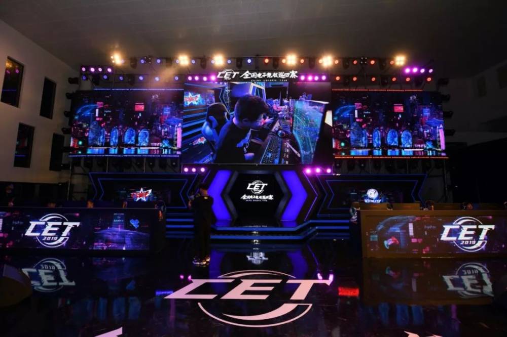 向这些伟大 向这些伟大