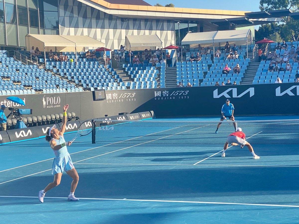 到三分线外 到三分线外